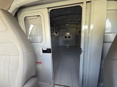New 2025 Chevrolet Express 3500 w/ Power Convenience Package image 45