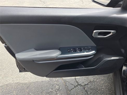 Used 2025 Kia K4 FWD image 20