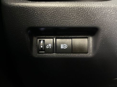 Certified 2023 Toyota RAV4 XLE image 28