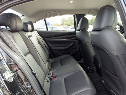 Used 2025 MAZDA MAZDA3 s image 25