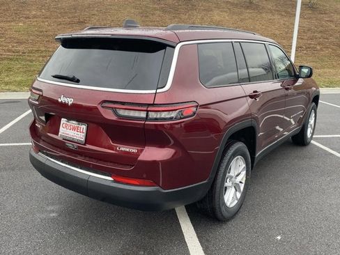 New 2025 Jeep Grand Cherokee L Laredo image 8