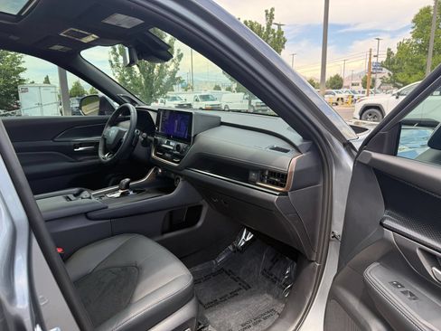 Used 2026 Toyota Grand Highlander AWD Hybrid image 30
