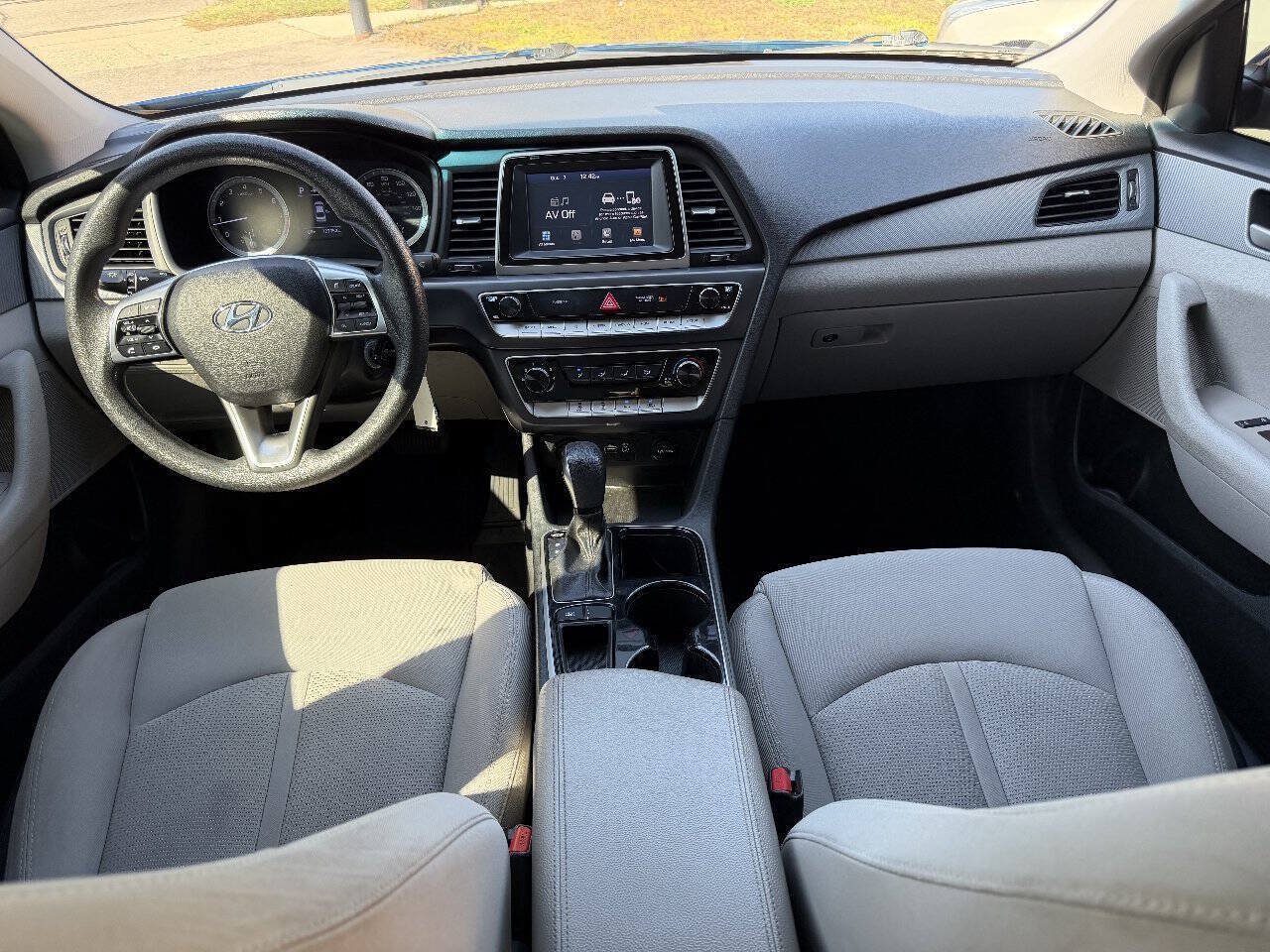 Used 2018 Hyundai Sonata SE FWD image 10