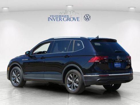 Certified 2022 Volkswagen Tiguan SE AWD/4WD image 5