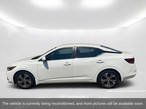 Used 2022 Nissan Sentra SV w/ Trunk Package FWD image 9