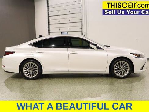 Used 2021 Lexus ES 350 Ultra Luxury w/ Accessory Package 2 FWD image 8
