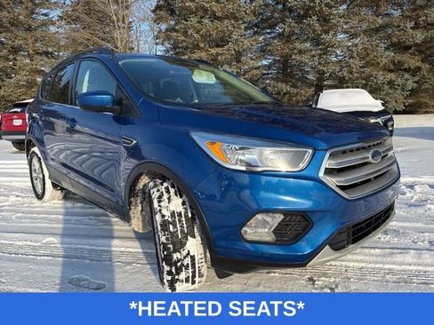 Used 2018 Ford Escape SE image 2