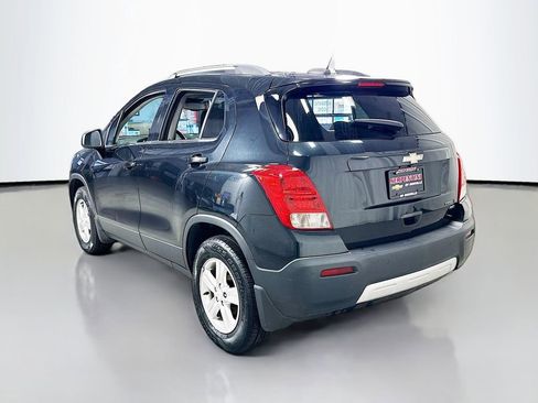 Used 2016 Chevrolet Trax LT w/ LT Convenience Package AWD/4WD image 4