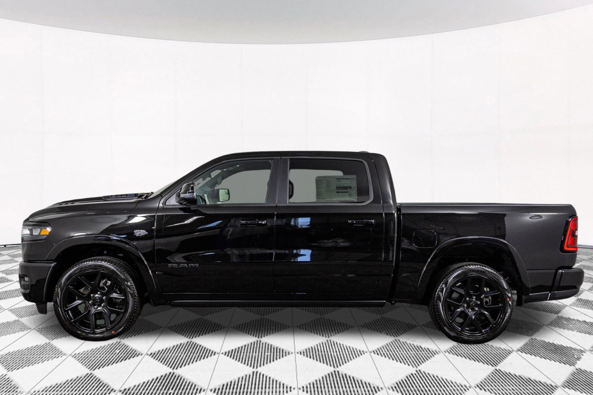 New 2027 RAM 1500 Laramie AWD/4WD image 24