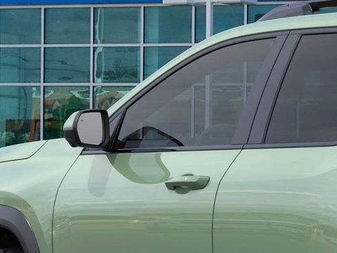 New 2026 Chevrolet Equinox ACTIV w/ Convenience Package III image 12