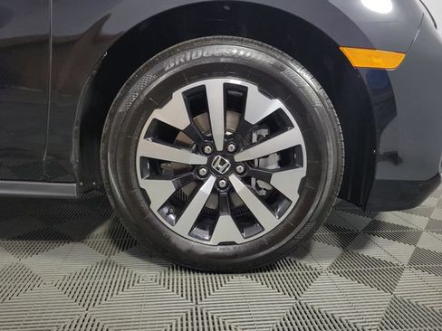 Used 2026 Honda Odyssey EX-L image 10