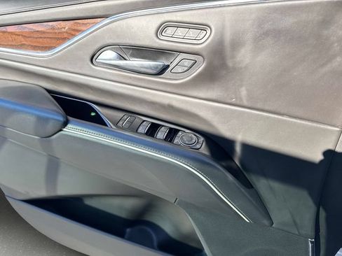 Certified 2022 Cadillac Escalade Sport Platinum AWD/4WD image 19