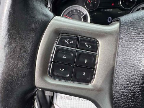 Used 2013 RAM 2500 Laramie w/ Convenience Group AWD/4WD image 14