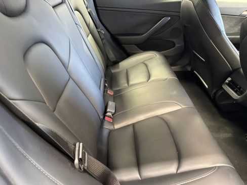 Used 2023 Tesla Model 3 Standard Range RWD image 8