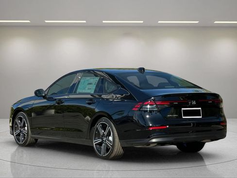 New 2026 Honda Accord SE image 3