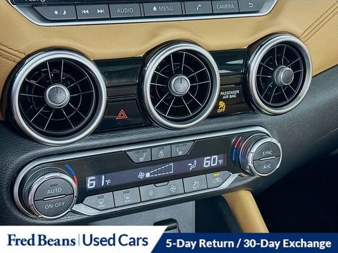 Used 2023 Nissan Sentra SV w/ SV Premium Package FWD image 21