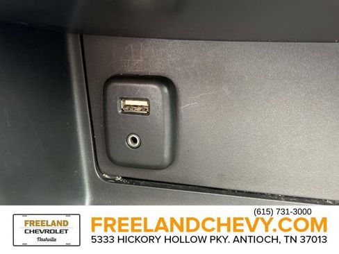 Used 2015 GMC Canyon SLT image 40