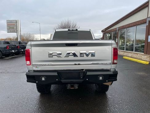 Used 2017 RAM 2500 Limited AWD/4WD image 5