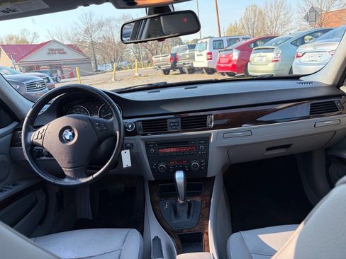Used 2011 BMW 328i Sedan image 36