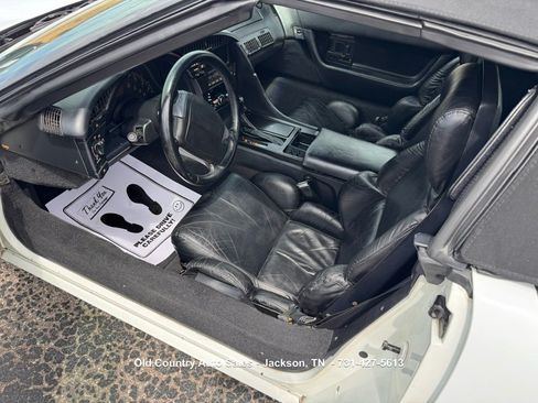 Used 1992 Chevrolet Corvette Convertible RWD image 11