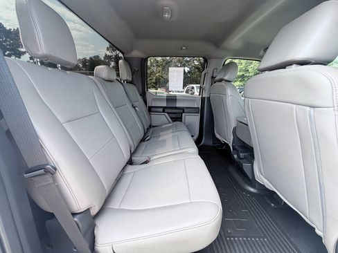 Used 2022 Ford F250 XL w/ STX Appearance Package AWD/4WD image 26