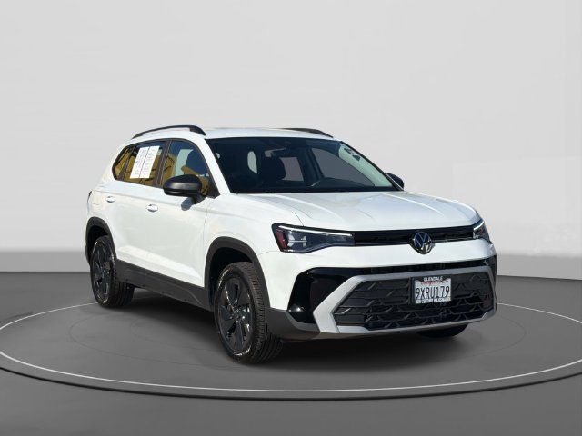 Certified 2026 Volkswagen Taos S FWD image 1