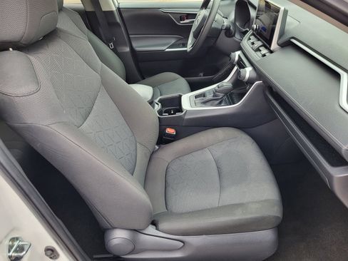 Certified 2025 Toyota RAV4 XLE image 23