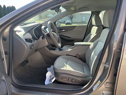 Used 2024 Chevrolet Malibu LT FWD image 13