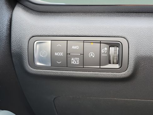 New 2026 GMC Terrain AT4 w/ Convenience Package III image 36