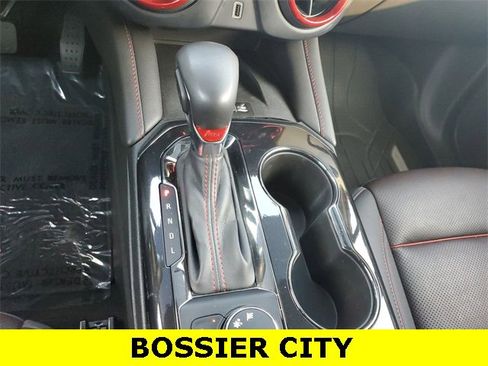 Certified 2022 Chevrolet Blazer RS w/ Driver Confidence II Package image 16