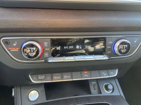 Certified 2024 Audi Q5 2.0T Premium Plus image 29