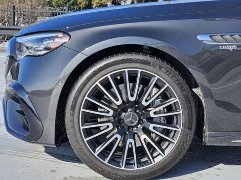 Certified 2025 Mercedes-Benz E 53 AMG e 4MATIC Sedan image 11