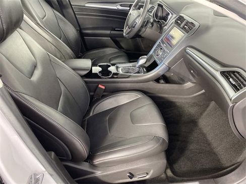 Used 2014 Ford Fusion Titanium image 10