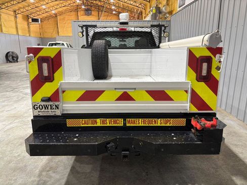 Used 2020 Ford F250 XL w/ Power Equipment Group image 8