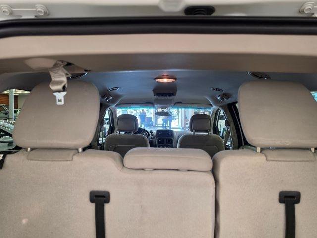 Used 2016 Dodge Grand Caravan SE w/ Quick Order Package 29E SE FWD image 39