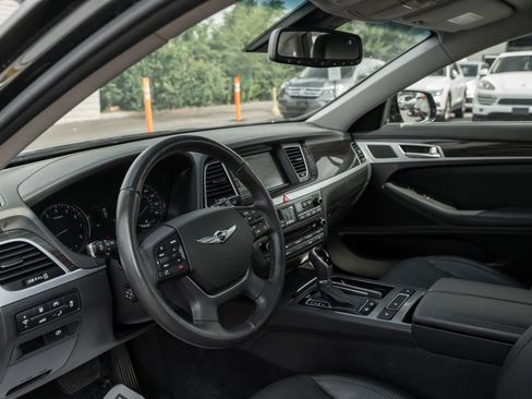 Used 2017 Genesis G80 3.8 AWD/4WD image 6