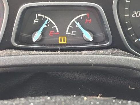 Used 2014 Ford Focus SE FWD image 8