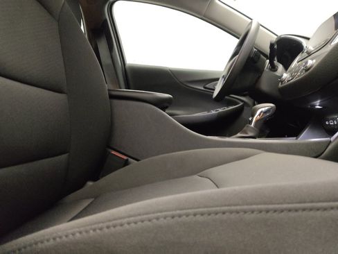 Used 2021 Chevrolet Malibu LT FWD image 21
