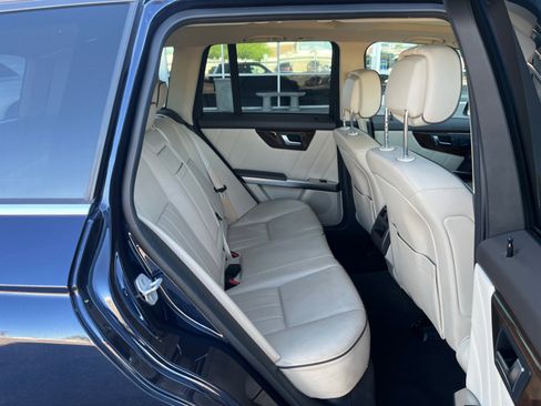 Used 2015 Mercedes-Benz GLK 250 BlueTEC 4MATIC image 18