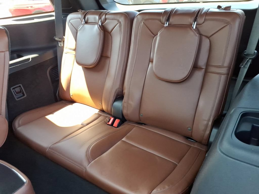 Certified 2025 Lincoln Aviator Reserve w/ Equipment Group 201A AWD/4WD image 13