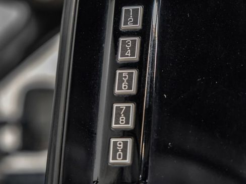 Used 2021 Ford F250 Lariat w/ Lariat Value Package AWD/4WD image 41