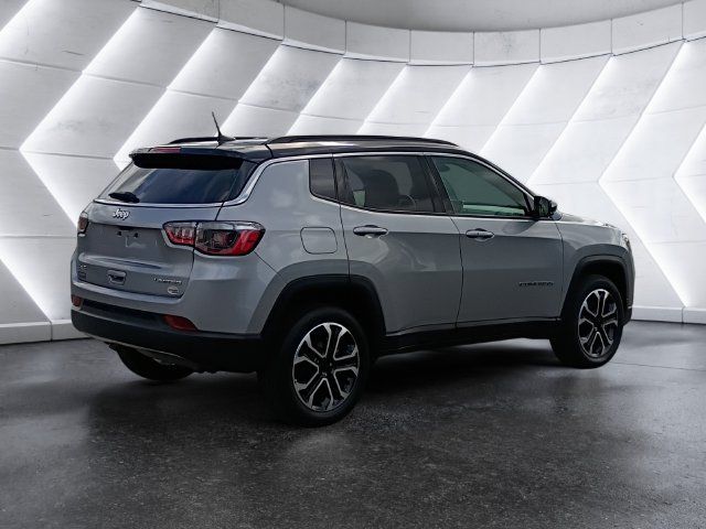 Used 2024 Jeep Compass Limited AWD/4WD image 6