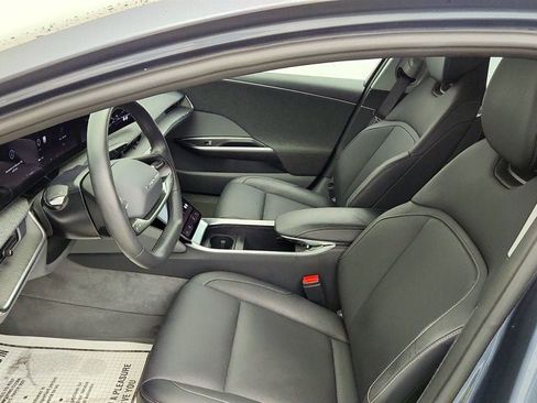 Used 2025 Lucid Air Touring AWD/4WD image 21