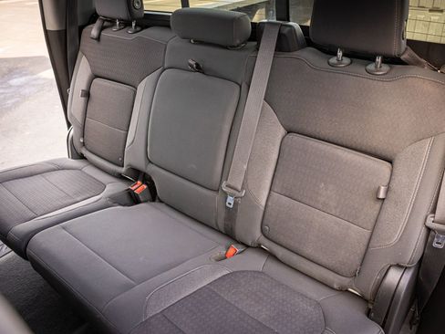 Used 2022 GMC Sierra 3500 SLE w/ SLE Convenience Package image 23