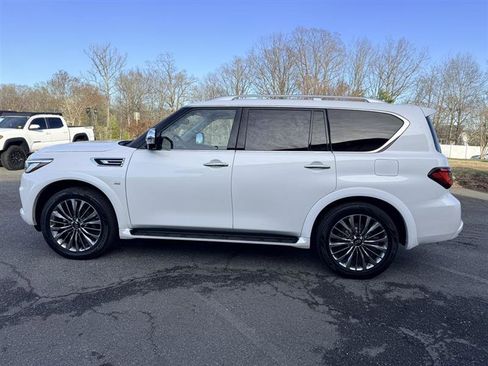 Used 2019 INFINITI QX80 Luxe w/ 22" Wheel Package AWD/4WD image 7