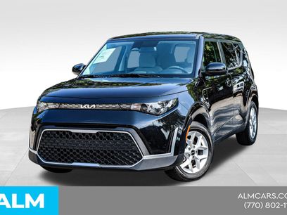 Used 2025 Kia Soul LX w/ LX Technology Package