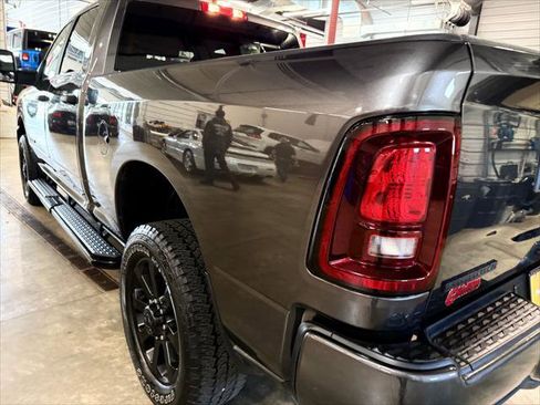 Certified 2025 RAM 2500 Big Horn AWD/4WD image 27