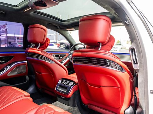 Used 2022 Mercedes-Benz S 580 4MATIC Sedan w/ Warmth & Comfort Package image 89