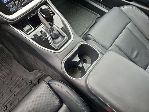 Certified 2024 Subaru Outback Limited image 26