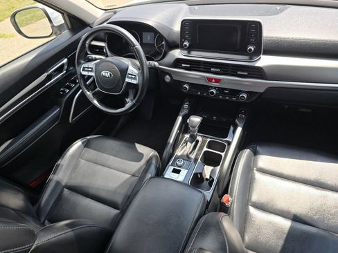 Used 2020 Kia Telluride S w/ S 8 Passenger Seating Package AWD/4WD image 23